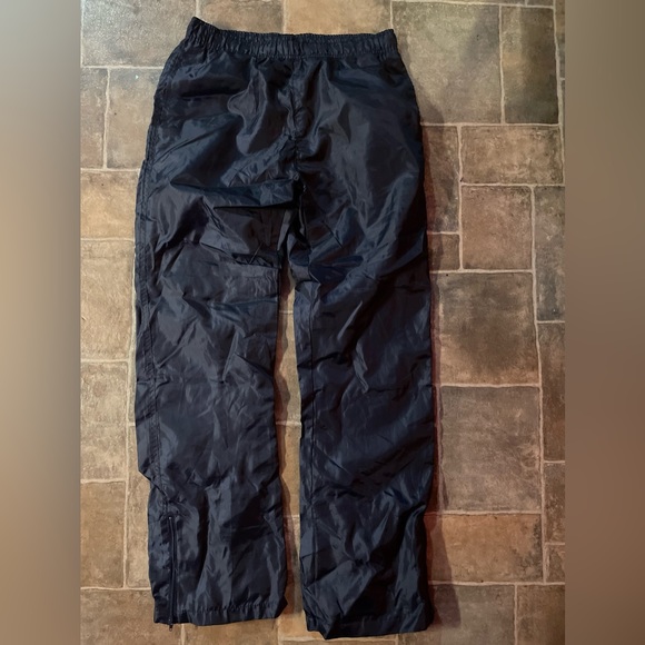 Streewear lined waterproof pants. XL kids navy blue worn once only - Picture 4 of 5